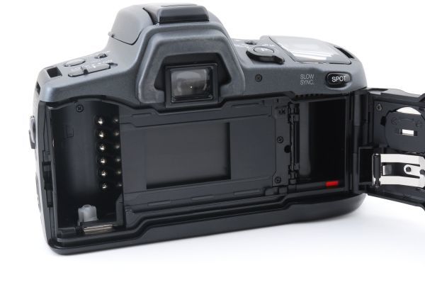 Minolta α301si + 2 Lenses