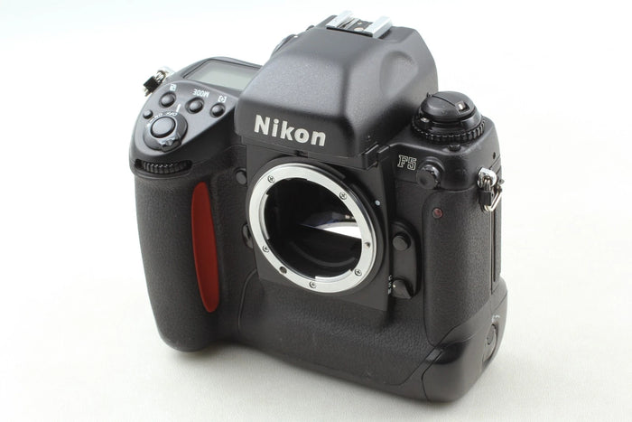 Nikon F5