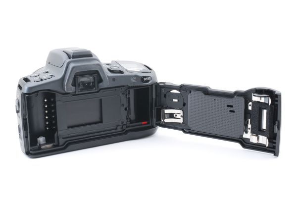 Minolta α301si + 2 Lenses