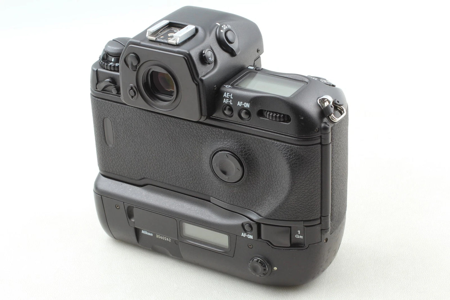 Nikon F5